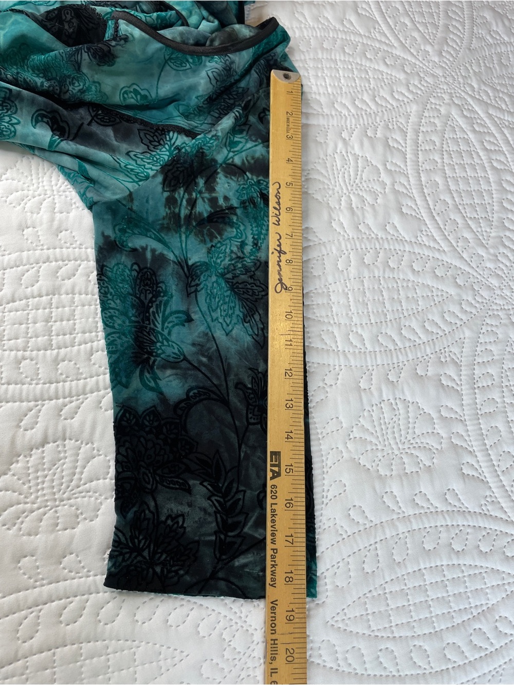 Rod & Ali Teal & Black Floral Velvet-Print Scoop Neck Top - Picture 11 of 15